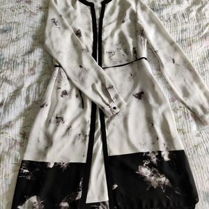 Vera Wang Black and White Long Sleeve Dress